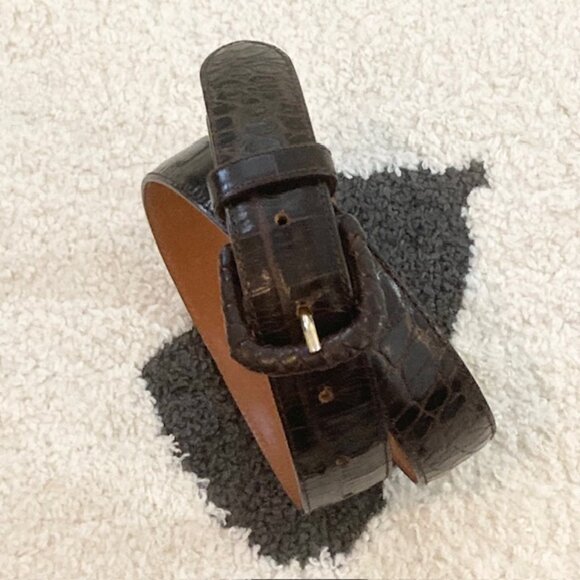 Vintage Womens Small Made in Italy Brown Leather Embossed Crocodile Croc Belt main image 7
